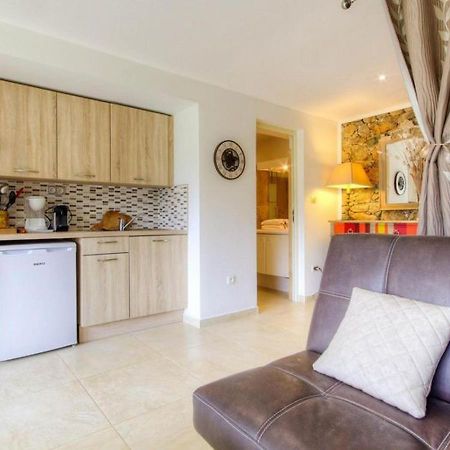 Studio Confortable Avec Vue Sur La Montagne A Moltifao 30M² Jardin Eksteriør billede